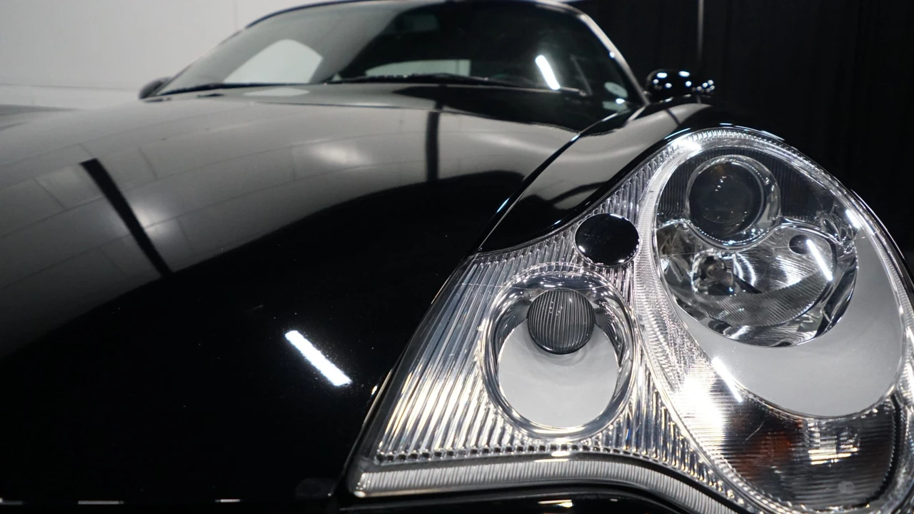 2002 Porsche 996 Carrera - Image 25 of 31