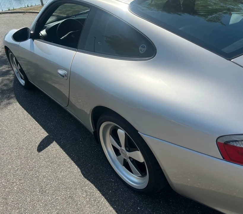 2002 Porsche 996 Carrera - Image 26 of 31