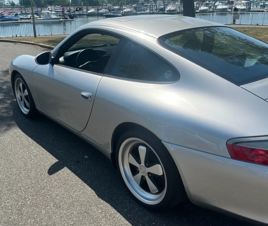 2002 Porsche 996 Carrera - Image 27 of 31
