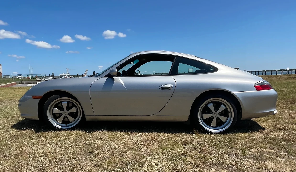 2002 Porsche 996 Carrera - Image 6 of 31