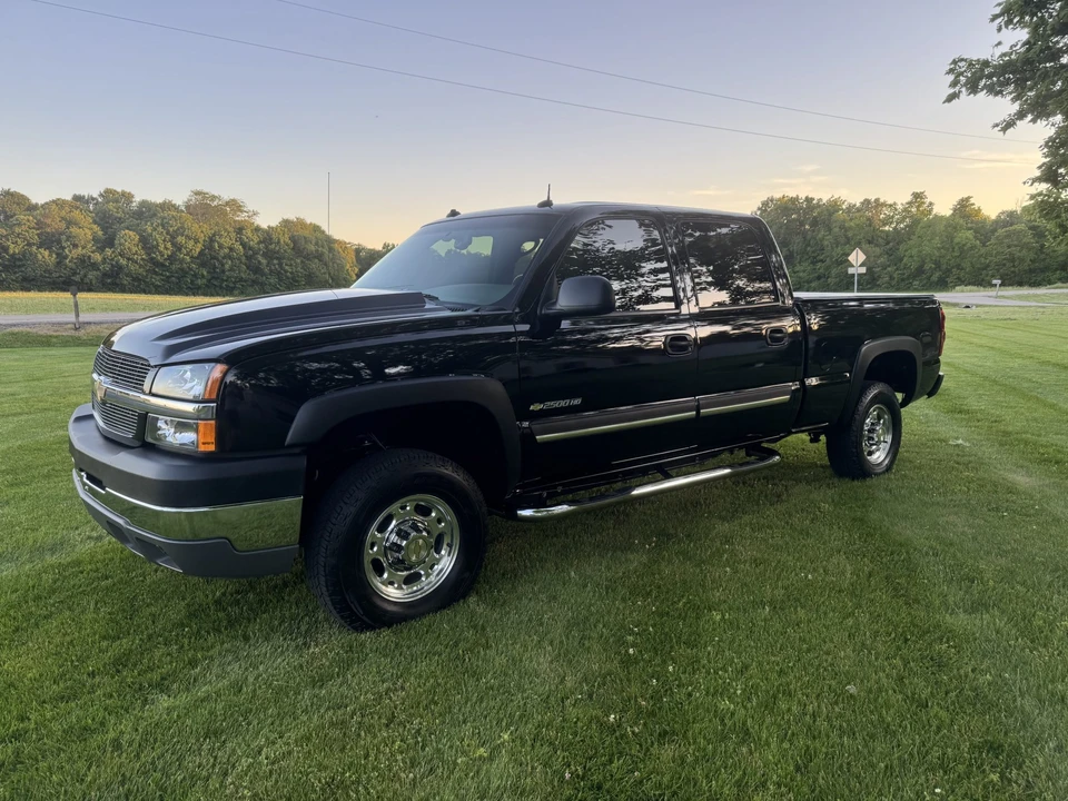 2003 Chevrolet Silverado Heavy Duty 1st Gen - Image 3 of 31