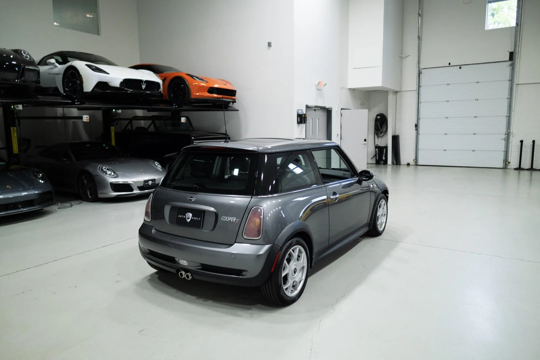 2003 Mini Mini Cooper S 1st Gen - Image 16 of 31