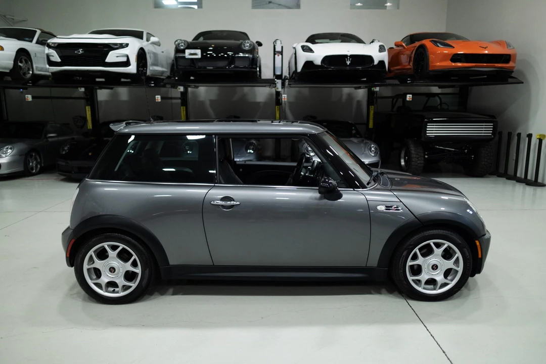 2003 Mini Mini Cooper S 1st Gen - Image 14 of 31