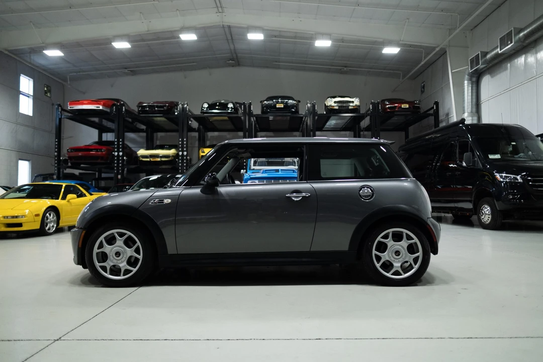 2003 Mini Mini Cooper S 1st Gen - Image 25 of 31