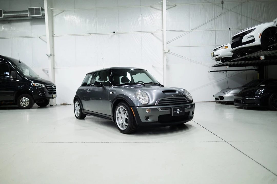 2003 Mini Mini Cooper S 1st Gen - Image 10 of 31