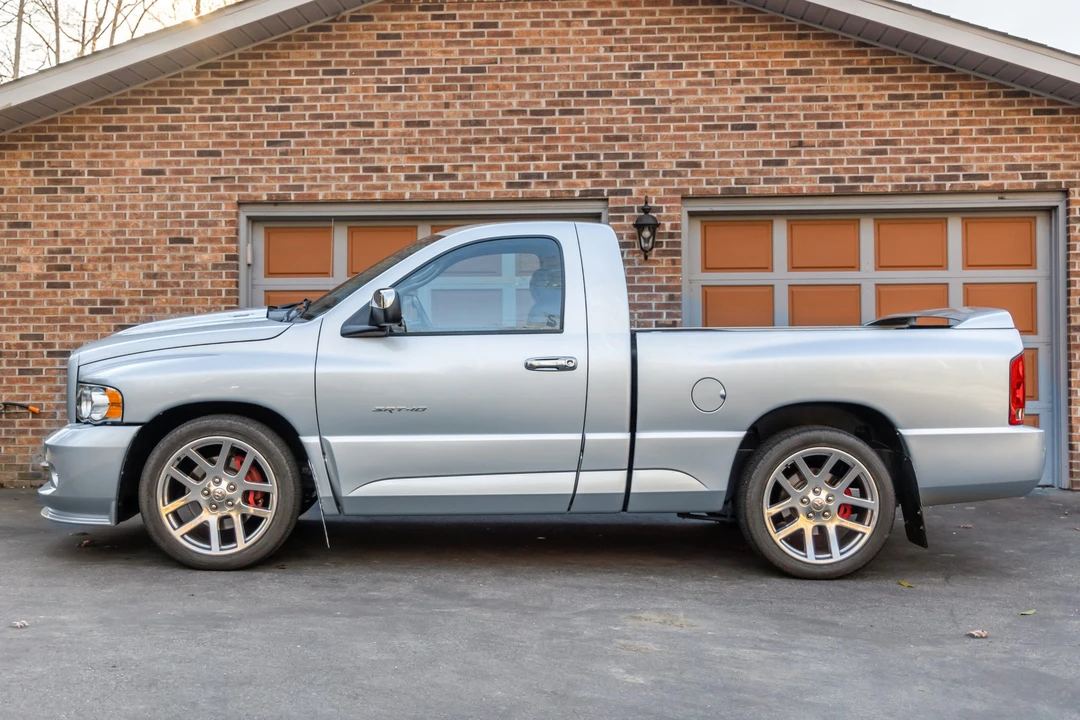 2004 Dodge Ram SRT-10 3rd Gen - Image 4 of 31
