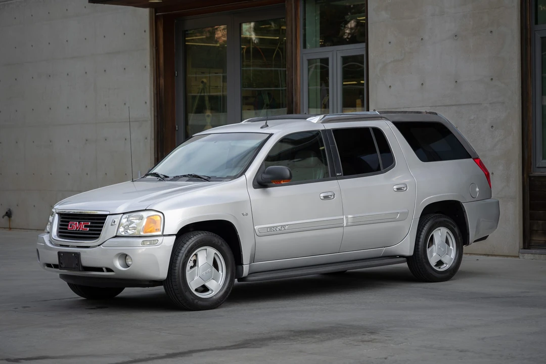 2004 GMC Envoy - Image 2 of 31