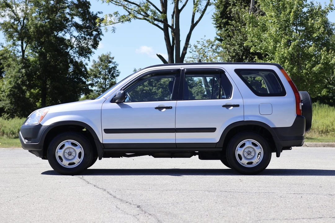 2004 Honda CR-V 2nd Gen - Image 8 of 31