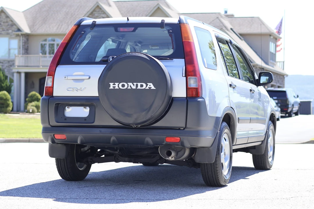 2004 Honda CR-V 2nd Gen - Image 13 of 31