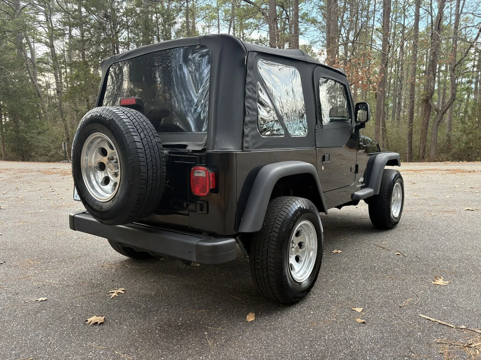 2004 Jeep TJ Wrangler - Image 13 of 31
