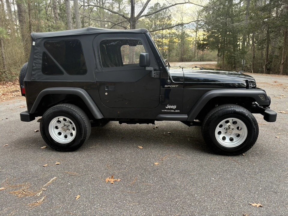 2004 Jeep TJ Wrangler - Image 16 of 31