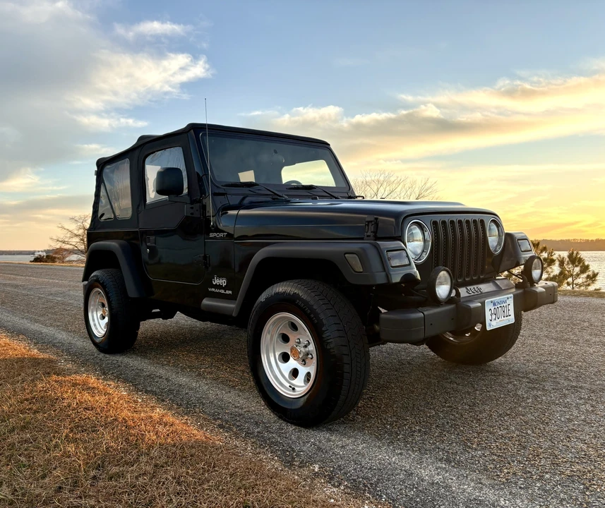 2004 Jeep TJ Wrangler - Image 2 of 31