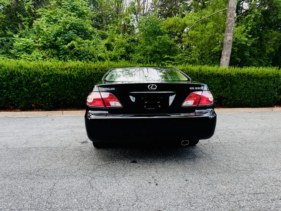 2004 Lexus ES 4th Gen - Image 23 of 31