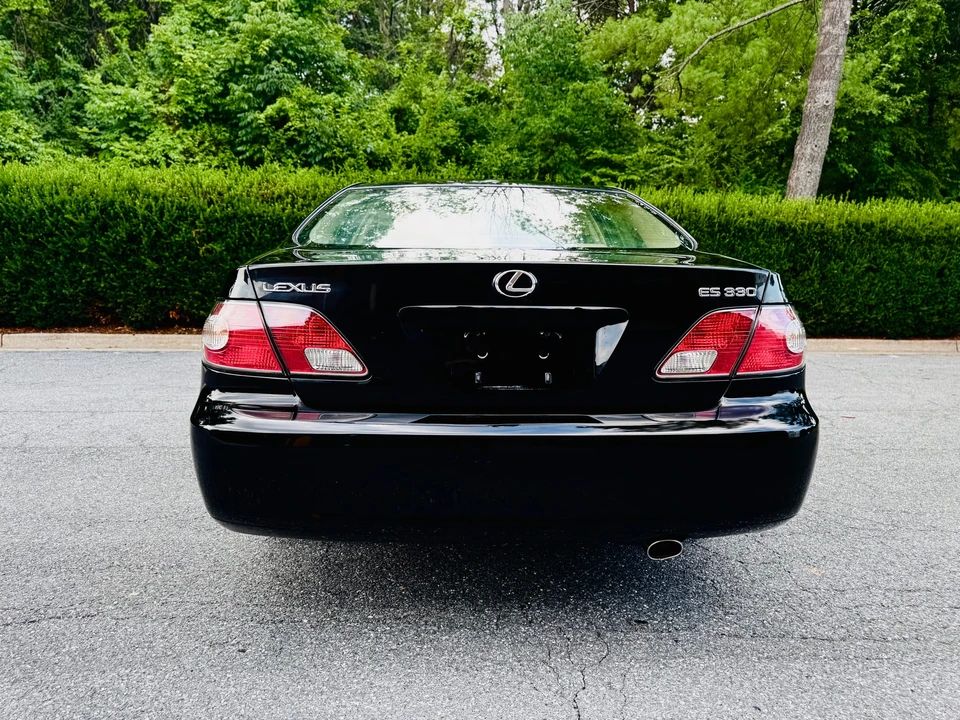 2004 Lexus ES 4th Gen - Image 29 of 31