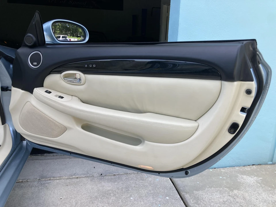 2004 Lexus SC430 - Image 23 of 31