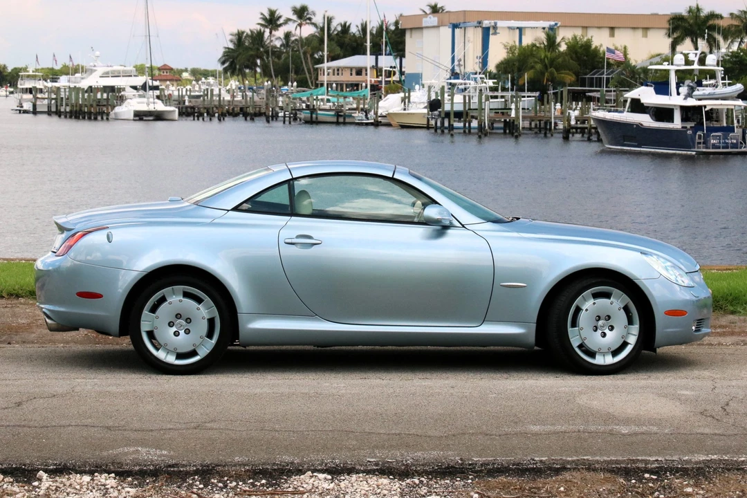 2004 Lexus SC430 - Image 11 of 31