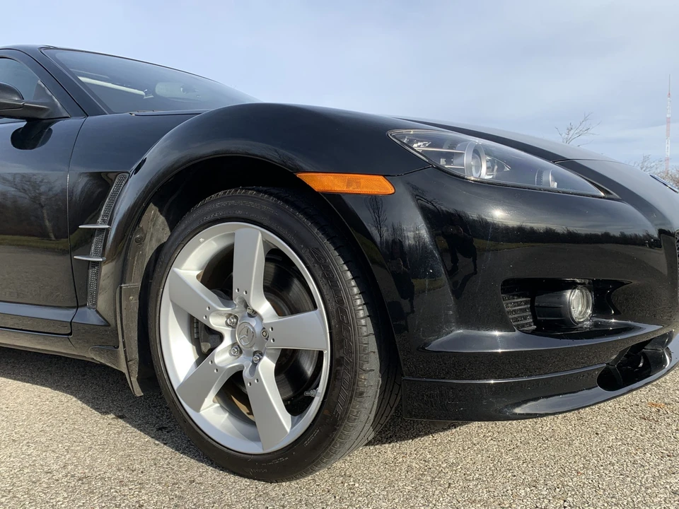 2004 Mazda RX-8 1st Gen - Image 28 of 31