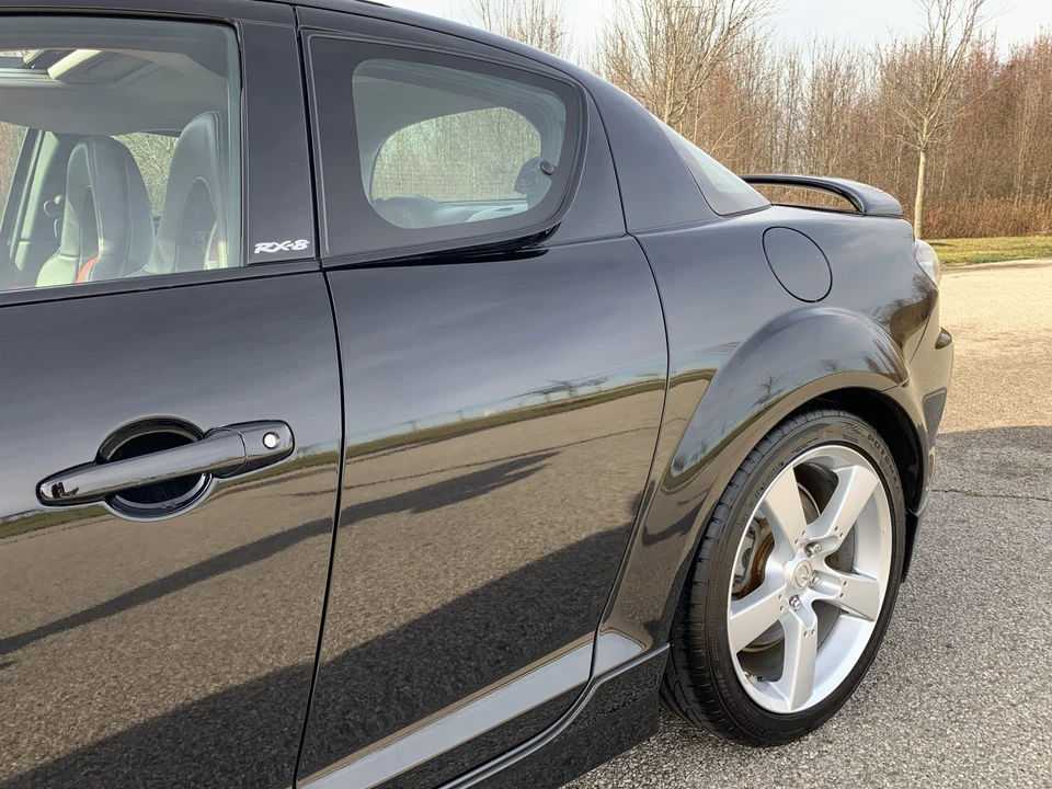 2004 Mazda RX-8 1st Gen - Image 18 of 31