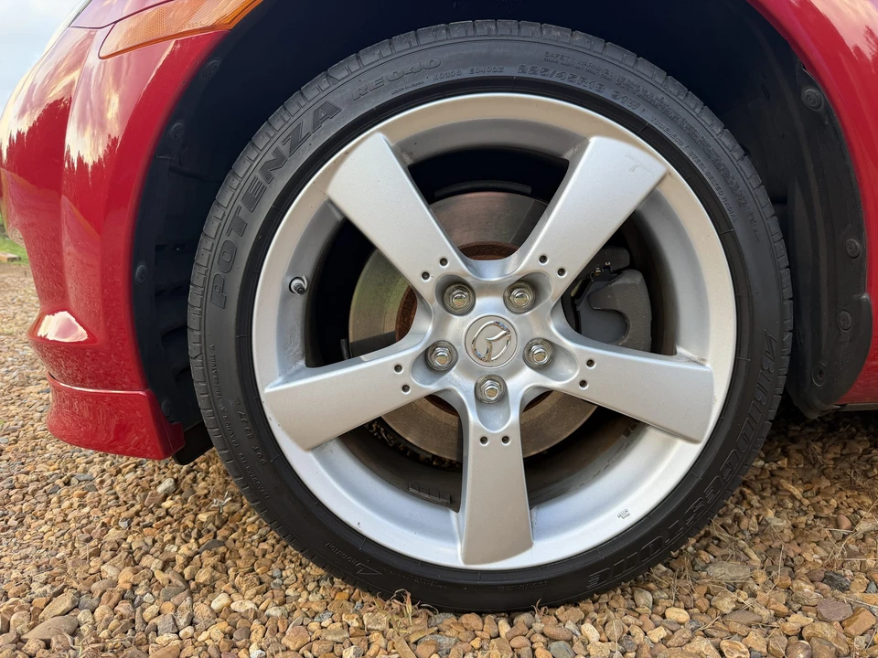 2004 Mazda RX-8 1st Gen - Image 28 of 31