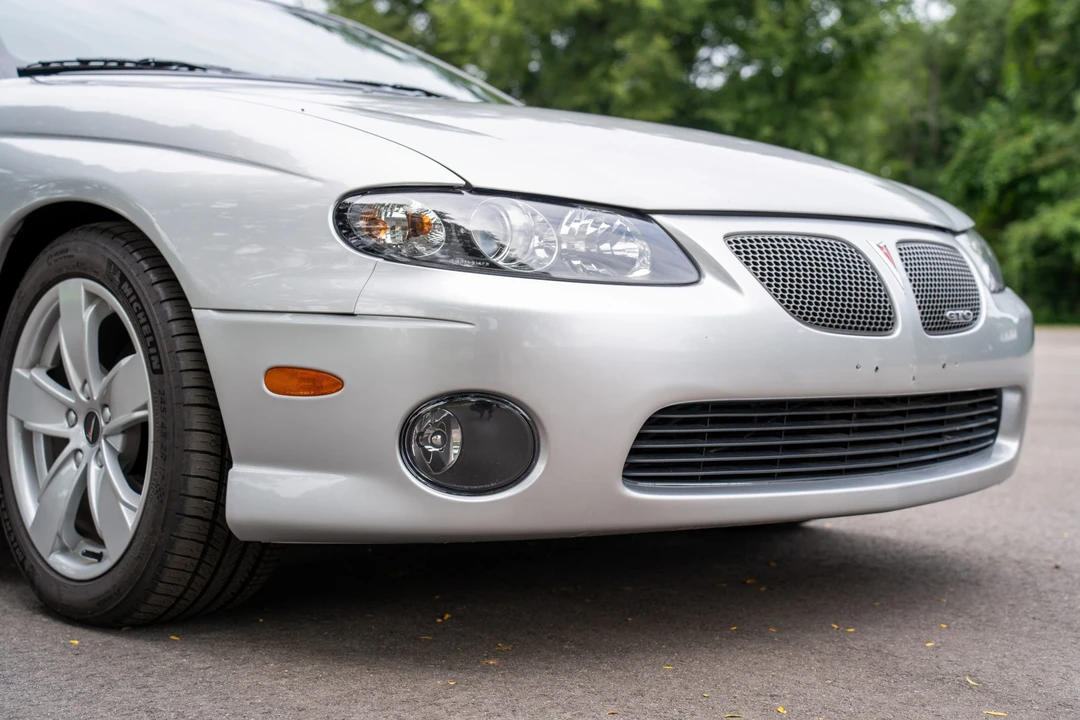 2004 Pontiac GTO 4th Gen - Image 25 of 31