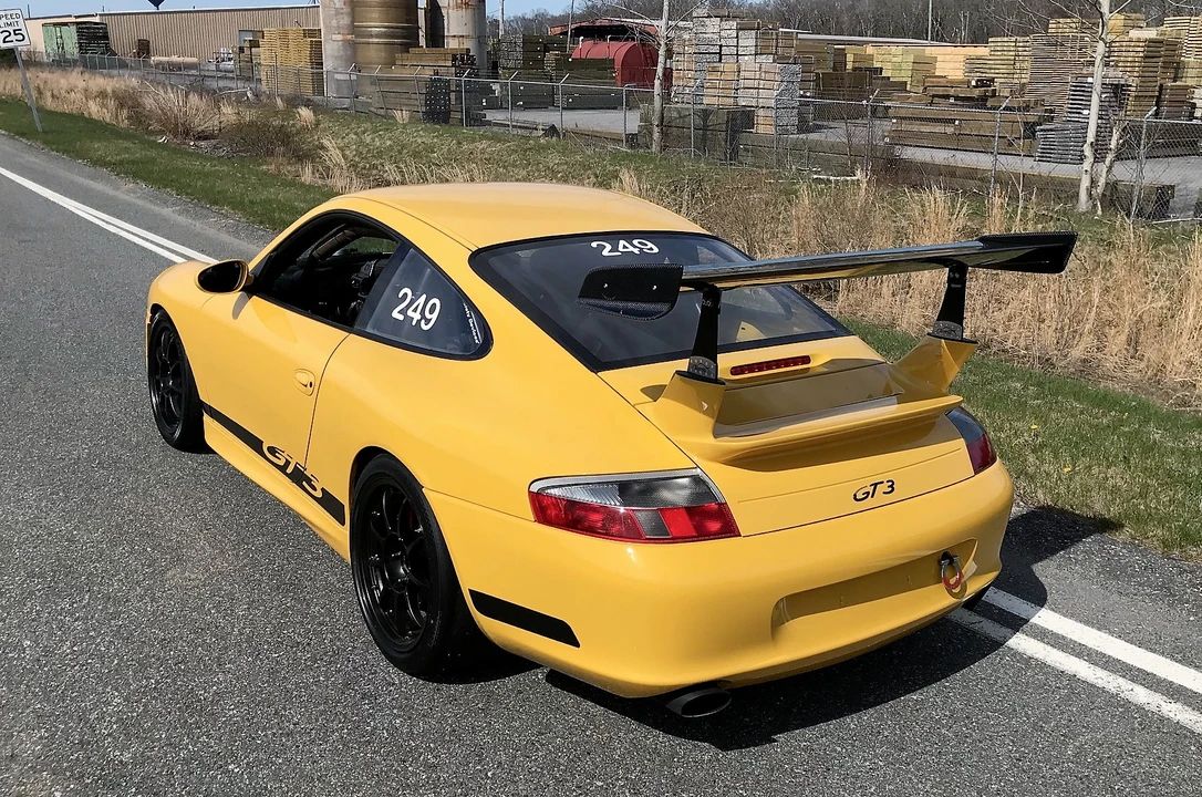 2004 Porsche 996 GT3 - Image 2 of 31