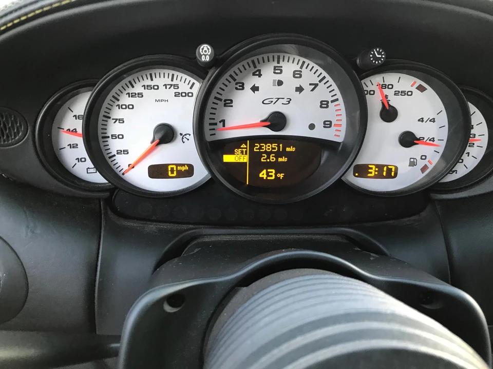 2004 Porsche 996 GT3 - Image 24 of 31