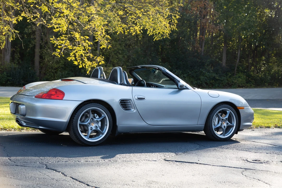 2004 Porsche 986 Boxster S - Image 15 of 31