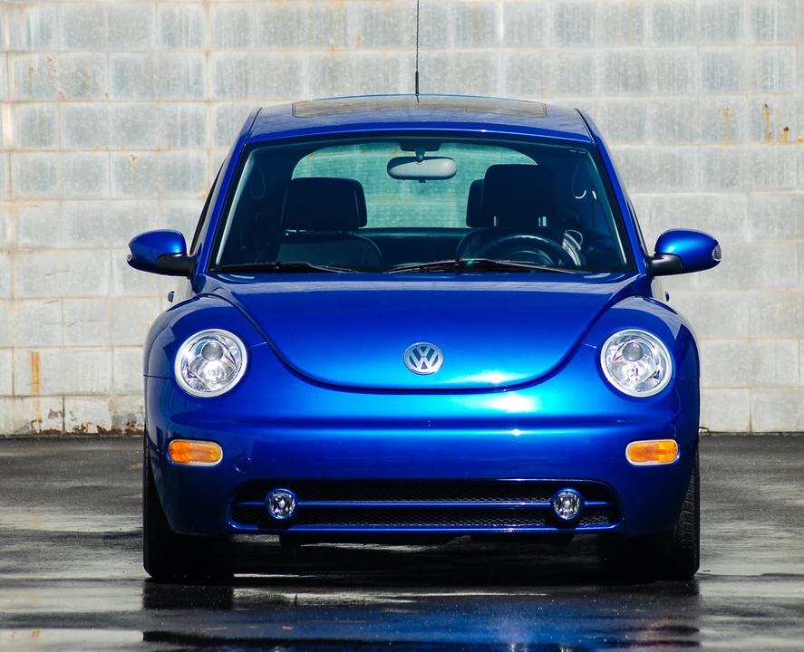 2004 Volkswagen New Beetle - Image 3 of 31