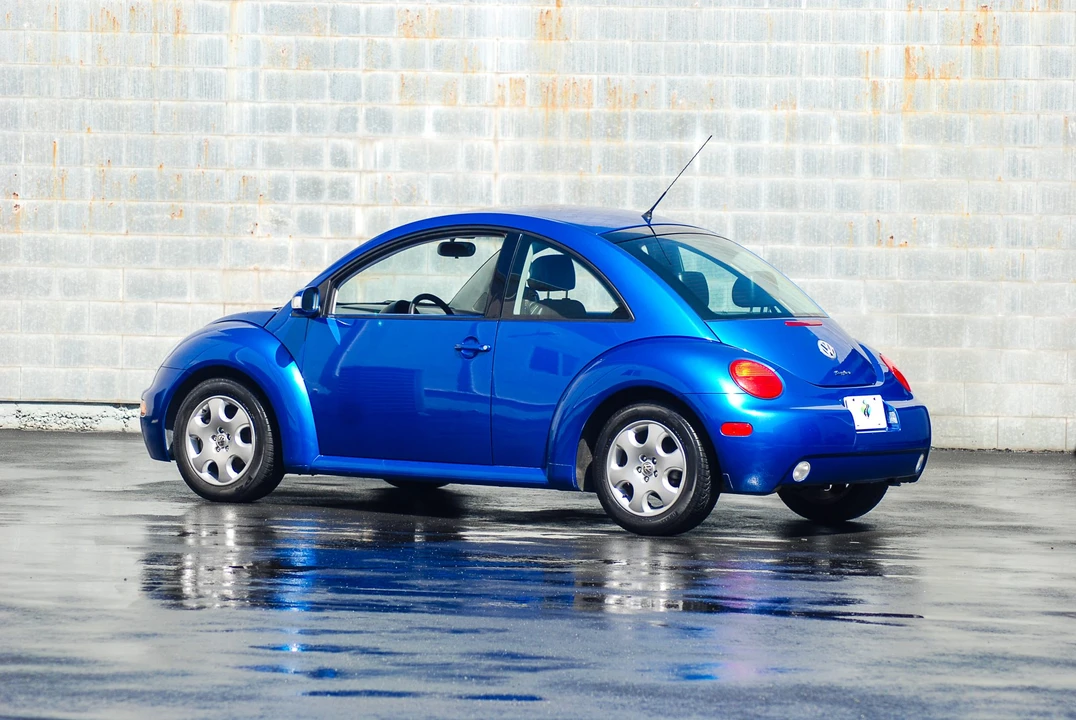 2004 Volkswagen New Beetle - Image 8 of 31
