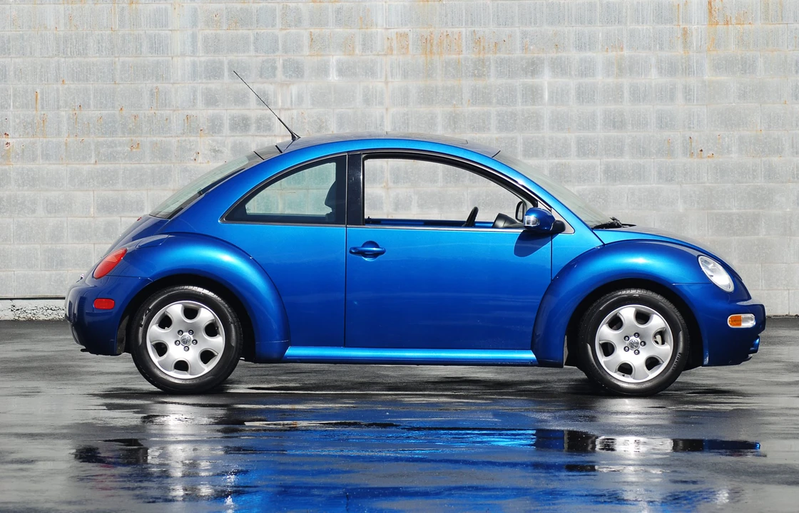 2004 Volkswagen New Beetle - Image 5 of 31