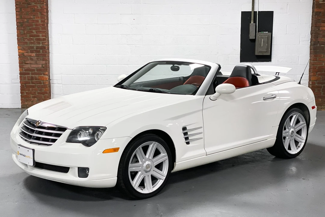 2005 Chrysler Crossfire - Image 3 of 31