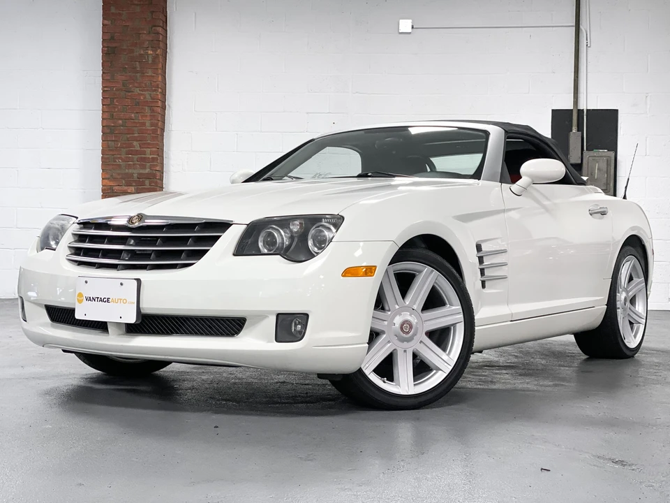 2005 Chrysler Crossfire - Image 16 of 31
