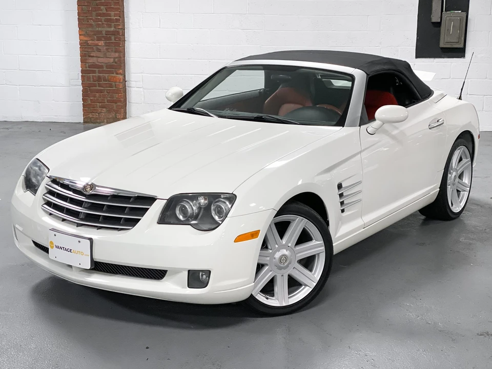 2005 Chrysler Crossfire - Image 17 of 31