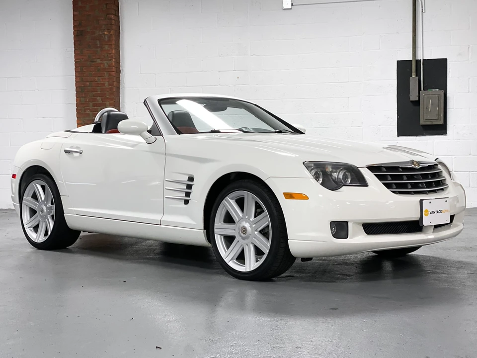 2005 Chrysler Crossfire - Image 12 of 31