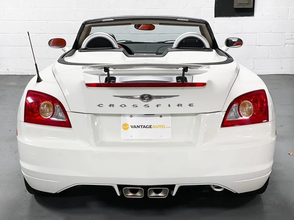 2005 Chrysler Crossfire - Image 10 of 31