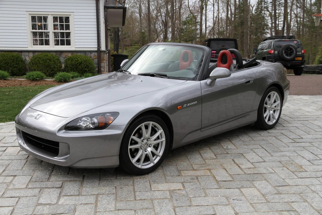 2005 Honda AP2 S2000 - Image 2 of 31