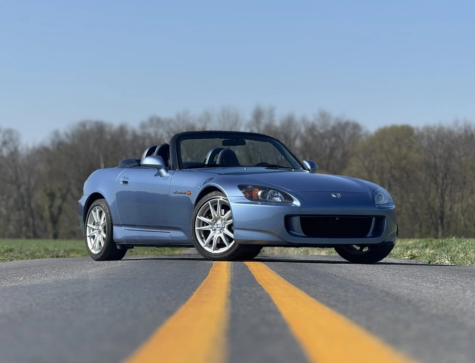 2005 Honda AP2 S2000 - Image 25 of 31