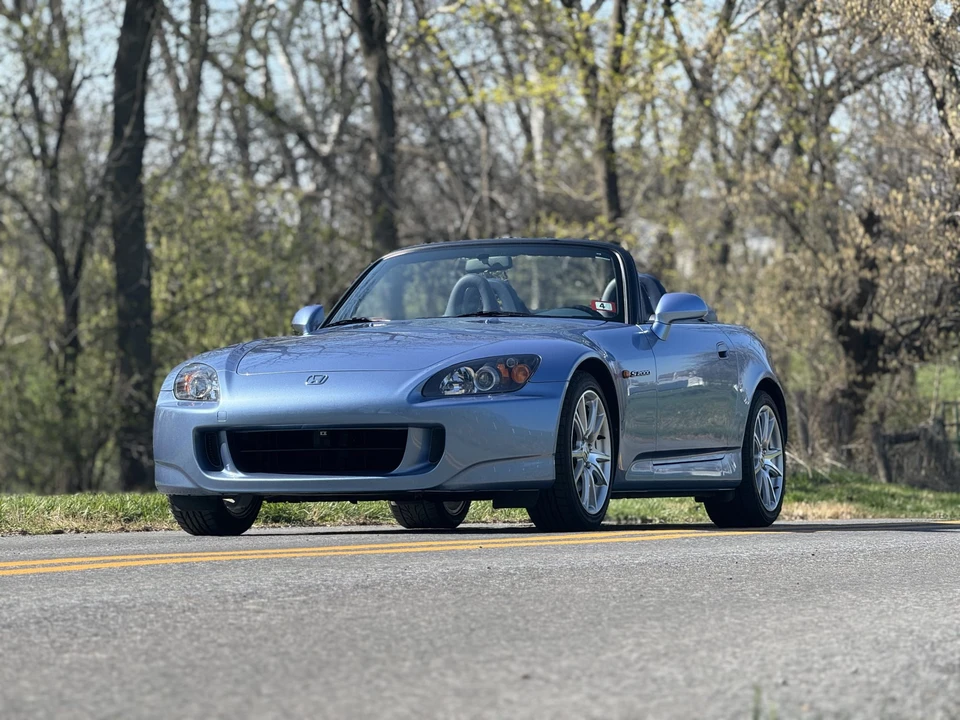 2005 Honda AP2 S2000 - Image 17 of 31