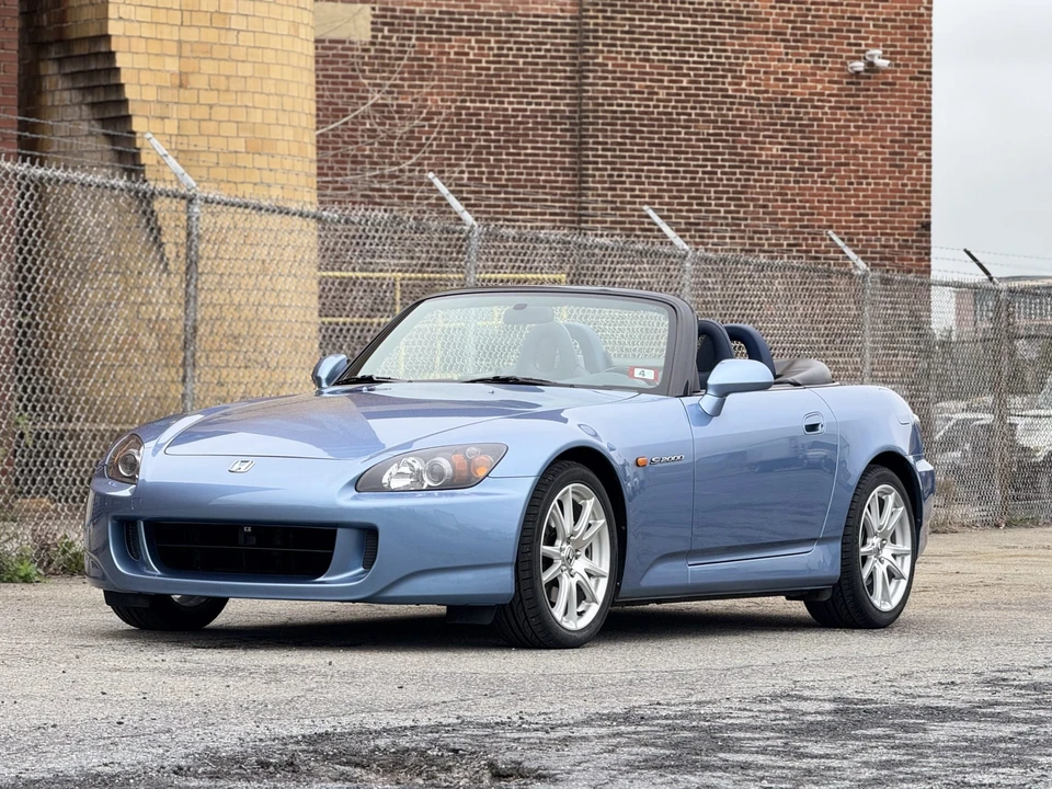2005 Honda AP2 S2000 - Image 3 of 31