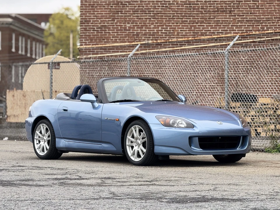 2005 Honda AP2 S2000 - Image 5 of 31