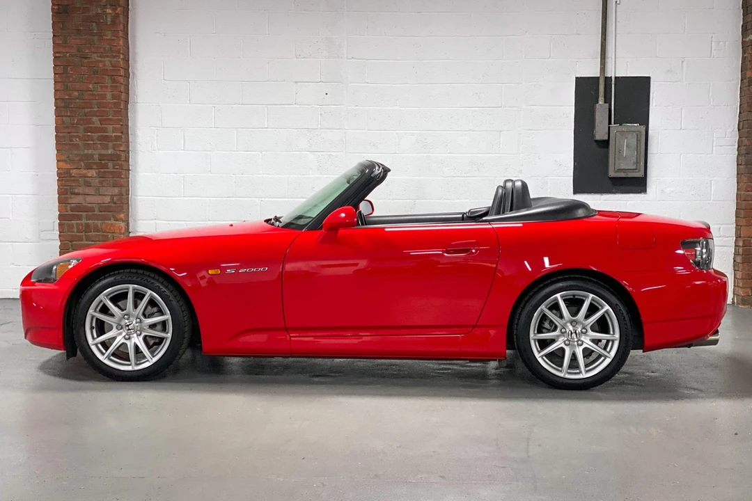 2005 Honda AP2 S2000 - Image 4 of 31