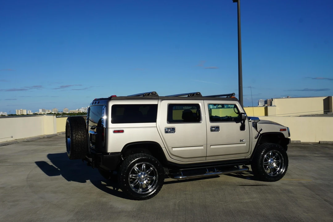 2005 Hummer Hummer H2 - Image 11 of 31
