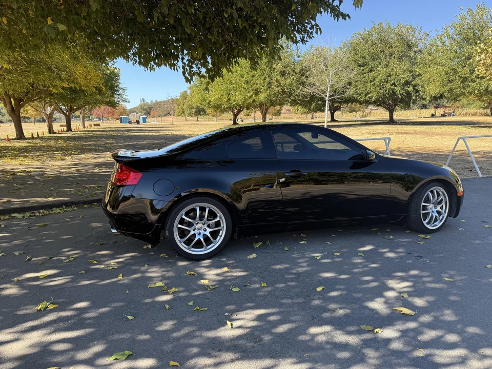 2005 Infiniti G35 3rd Gen - Image 14 of 31