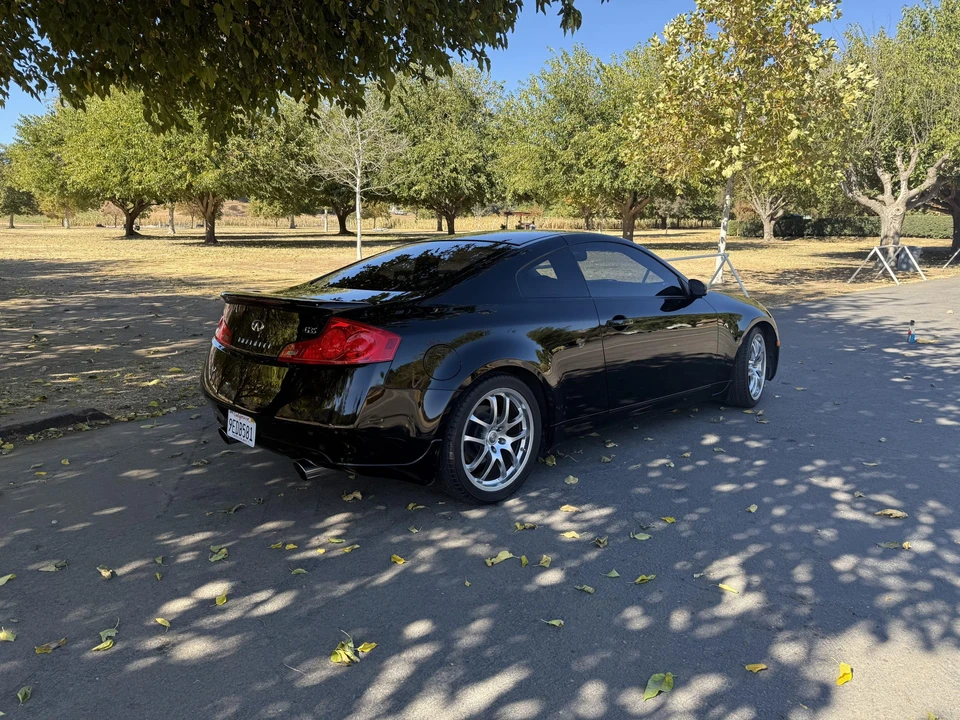 2005 Infiniti G35 3rd Gen - Image 16 of 31