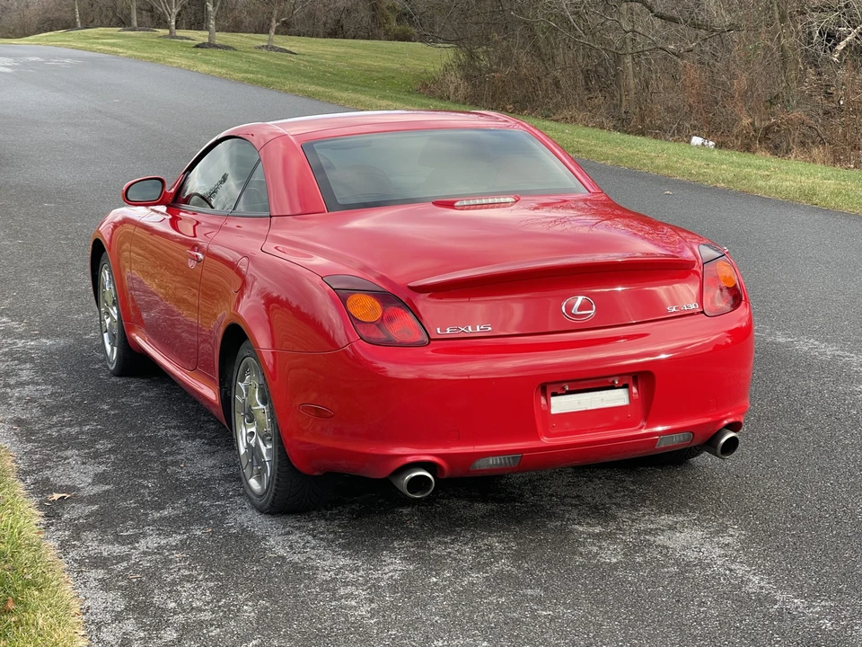 2005 Lexus SC430 - Image 10 of 31