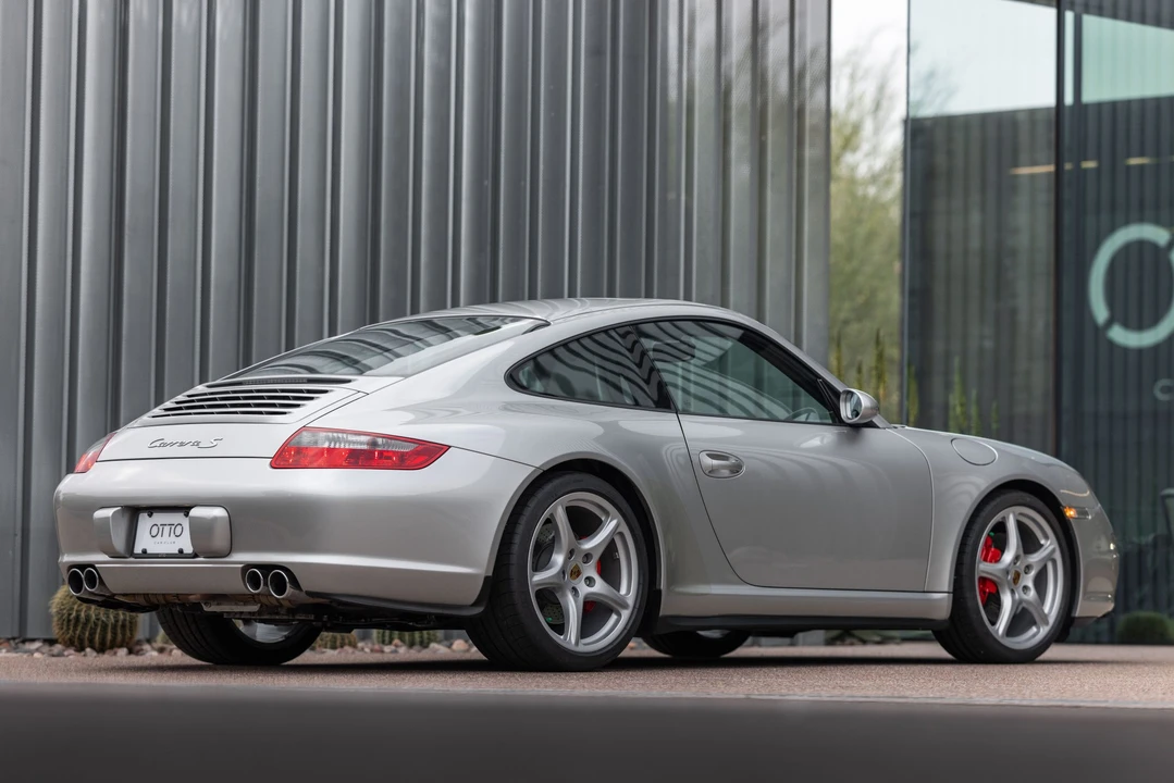 2005 Porsche 997 Carrera S - Image 16 of 31