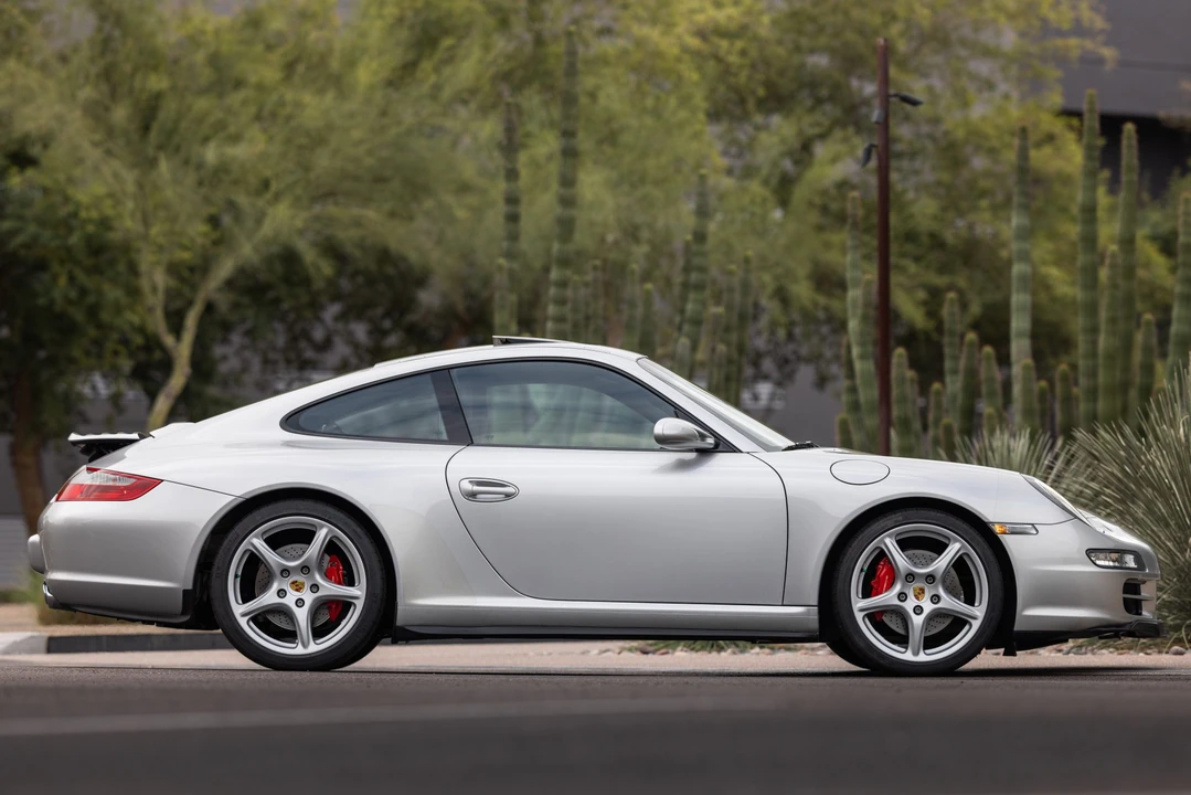 2005 Porsche 997 Carrera S - Image 15 of 31