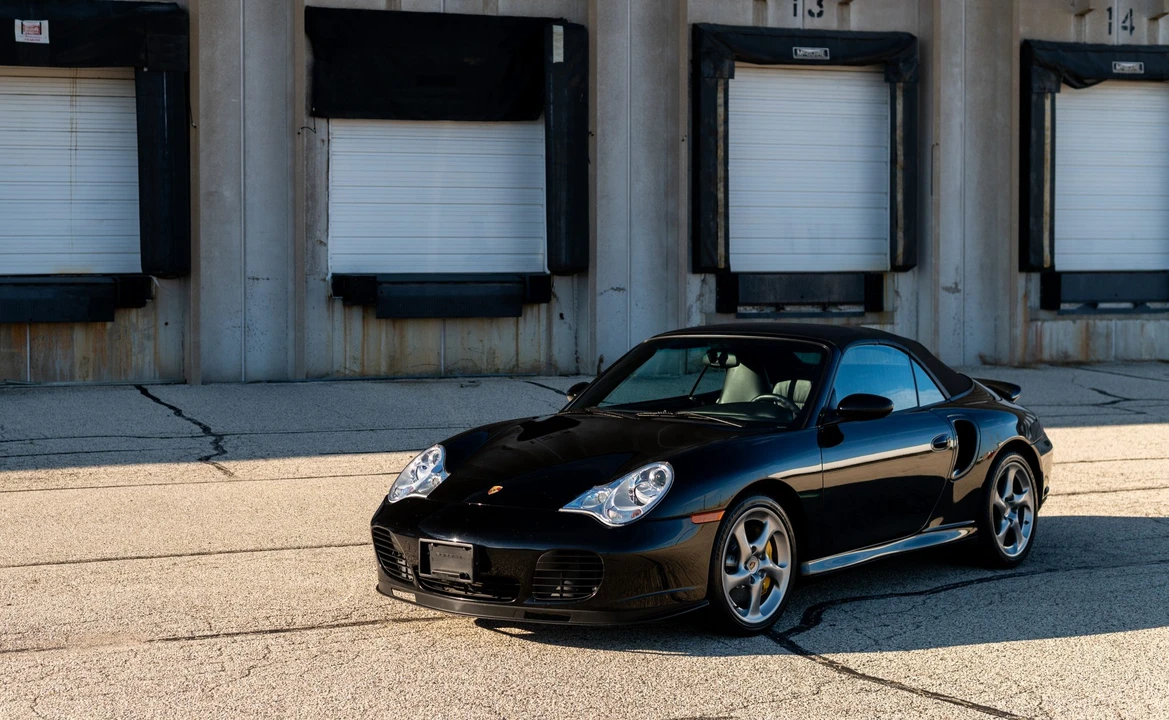 2005 Porsche 996 Turbo - Image 7 of 31