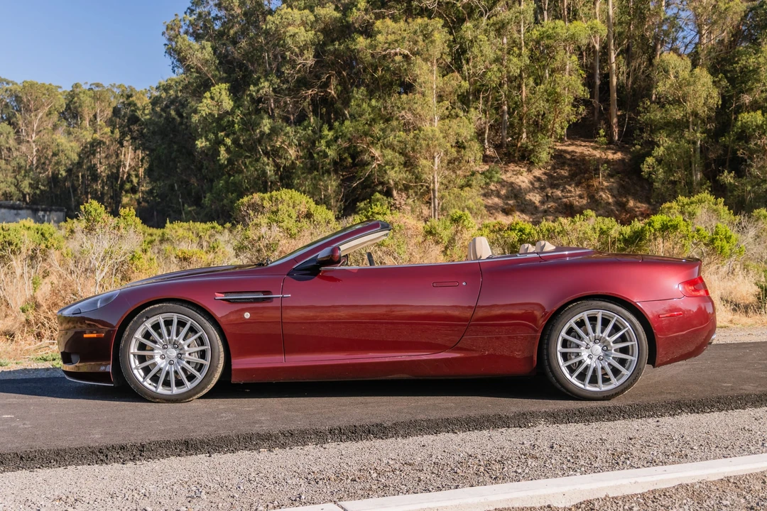 2006 Aston Martin DB9 - Image 17 of 31