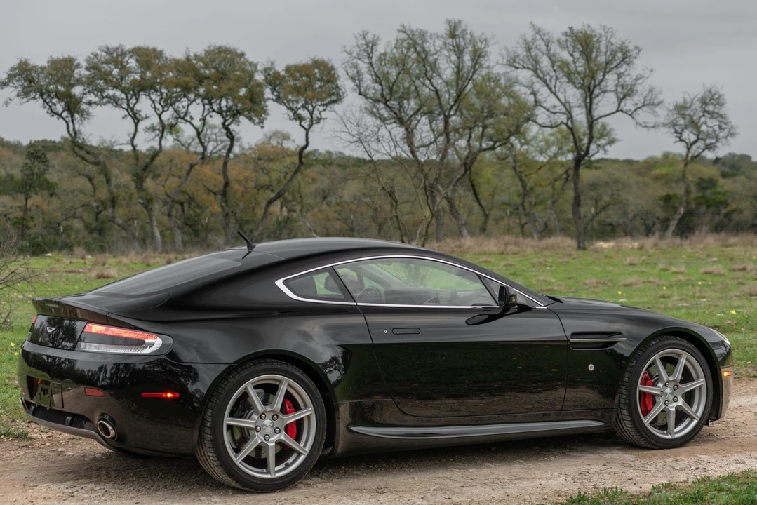 2006 Aston Martin V8 Vantage (2006-2017) - Image 12 of 31